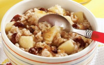 Apple Cranberry Oatmeal With Pecans Recipe