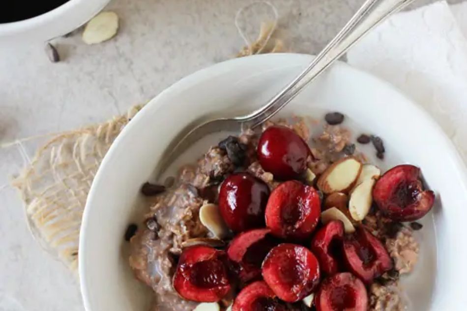 chocolate-cherry-oatmeal-recipe